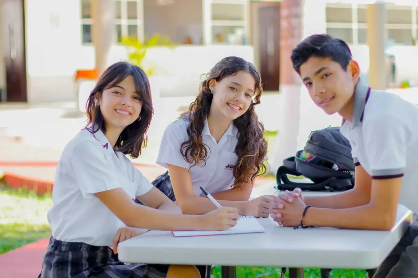 Estrategias para la Integración Familiar en la Etapa Adolescente: Guía para Padres
