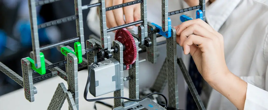 Robótica Educativa: Transformando el Aprendizaje Integral en Primaria