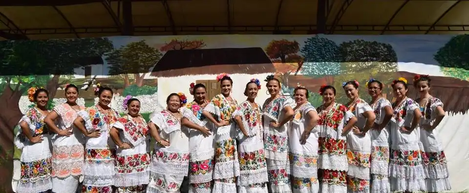 Tradiciones y diversidad cultural en un ambiente multicultural